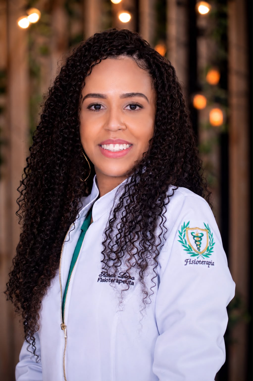 Karen Lima de Carvalho, Fisioterapeuta